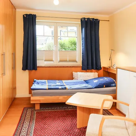 Strandloewe Ostsee *